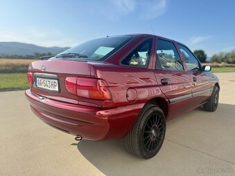Ford escort 1.3 i benzin,ročník 1997 - 3