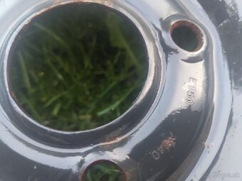 Plechový disk R15 na Renault a Dacia - 3