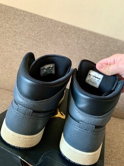 AIR JORDAN 1 MID vel.44 - 3