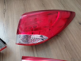 Hyundai ix35 zadné svetlá - 3
