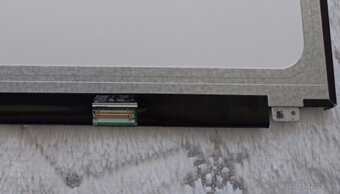 predám 15,6" LED SLIM displej , 30pin eDP - B156XTN07 - 3