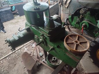 Traktor Svoboda DK10 - 3