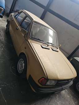 Škoda 105 - 3