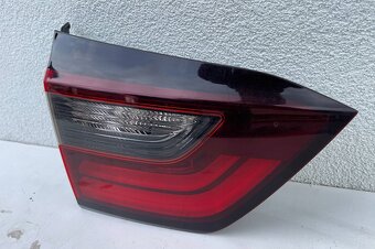 Honda Jazz V 5 2020- ľavé a pravé zadné svetlo , cena za ks - 3