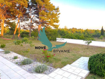 Dom na ostrove Vir s veľkým pozemkom, výhľadom na more a veľ - 3