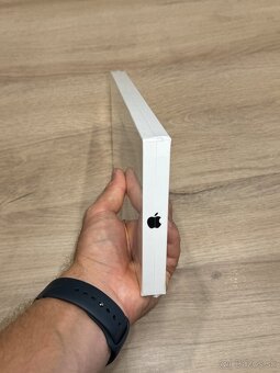 APPLE Magic Keyboard Biela - 3