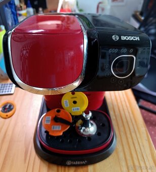 Kávovar Bosch TASSIMO 2 TAS6503 + plniaca kapsula + tamper - 3
