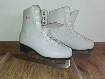 Predám ľadové korčule - 3