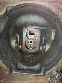 Predám prevodovku 6748 - 3