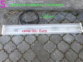 Neonové svietidlá a elektrický rozvádzač RM-1 380/220 V - 3