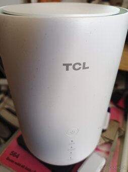 TCLRouter 4G LTE Wi-Fi model HH130VM - 3
