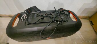 Jbl party box on the go - 3