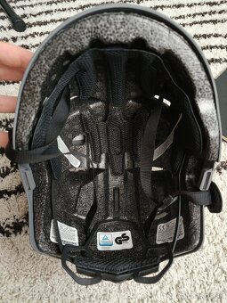 Abus Scraper 3.0 prilba na bicykel - 3