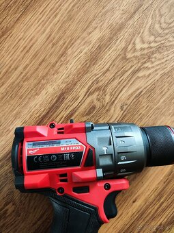 Predam aku vrtacku Milwaukee M18 FPD3 - 3