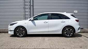 Kia Ceed 1.5 T-GDi, AUTOMAT, 2024 14.130 km v záruke do 2031 - 3