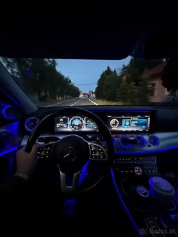 Mercedes Benz E-Class Sedan 220d (2019) - 3