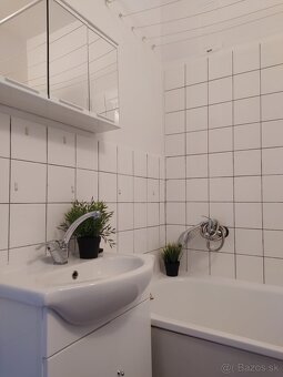 Krásny prerobený 4i byt na prenájom 82 m² balkón a výťah - 3
