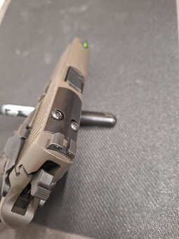 Sig Sauer P229 Legion SAO OR - 3