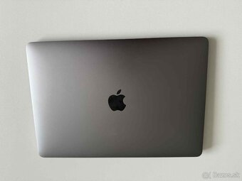MacBook Air 13" - 3