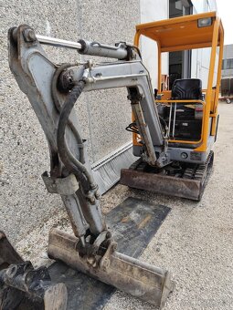 Minibáger PelJob 1,5t + 2x lyžica. - 3