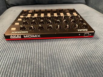 Akai MIDImix - 3