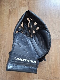 ReasonY lapacka a vyrazacka na hokejbal - 3