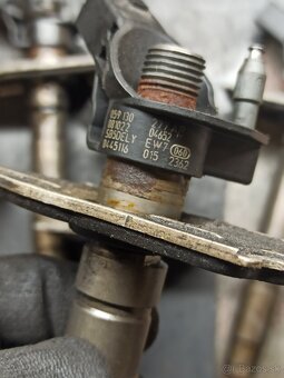 Vstreky Bosch 2.7tdi 140kw a6 c6 - 3