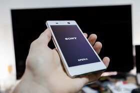 Sony Xperia M5 - 3