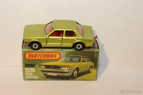 Matchbox SF Ford cortina - 3