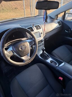 Toyota avensis - 3