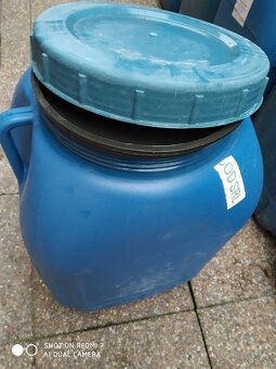 Predám platové sudy 60L 220L - 3