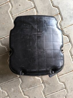Airbox Suzuki v strom dl 650 - 3