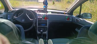 Peugeot 307 - 3