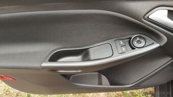 FORD FOCUS EcoBoost TREND Benzin 74KW R.V 2017 - 3