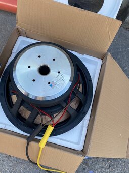 Subwoofer - 3