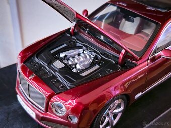 Bentley Mulsanne 1:18 Kyosho - 3