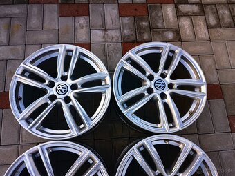 RC - Audi,Škoda,Volkswagen,Seat 5x112 r17 - 3