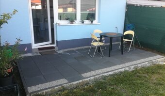 Na predaj 1-izbový byt so záhradou a parkovacím miestom – Sl - 3