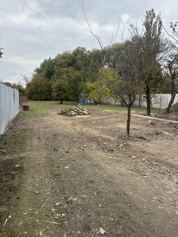 Na predaj zachovalý  4 izbový rodinný dom v obci Ňárad - 3