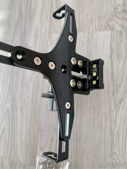 Predám univerzálny držiak na ŠPZ - 3