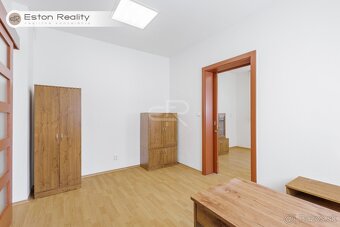 Prenájom kancelária 25 m2 + parkovacie miesto, Vajanského - 3