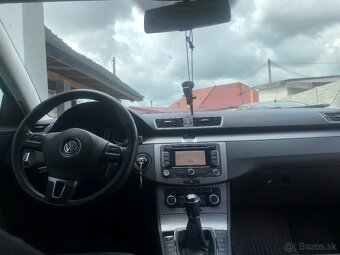 Volkswagen Passat B7 2.0 TDi - 3