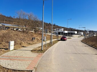 Pozemok v novej štvrti Kasárne, Brezno. - 3