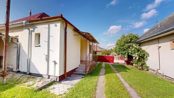 Na predaj rodinný dom s veľkým pozemkom 1722 m² – Močenok - 3