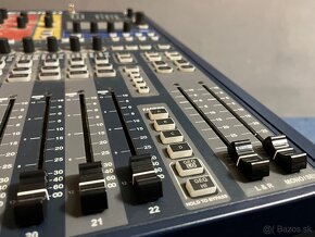 Soundcraft SI Expression 2 - 3
