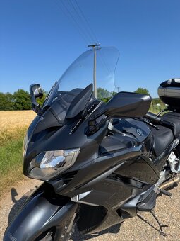Yamaha FJR 1300 ES (2015) - 3