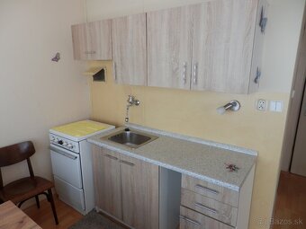 1 izbový byt s balkónom a loggiou, ul. Tulská, BB - 3