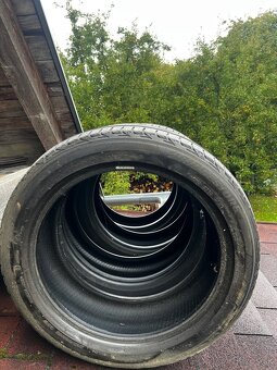 Predám letne pneu 215/50R18 - 3