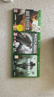 Xbox One S - 3