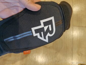 Race face chrániče lakťov - 3